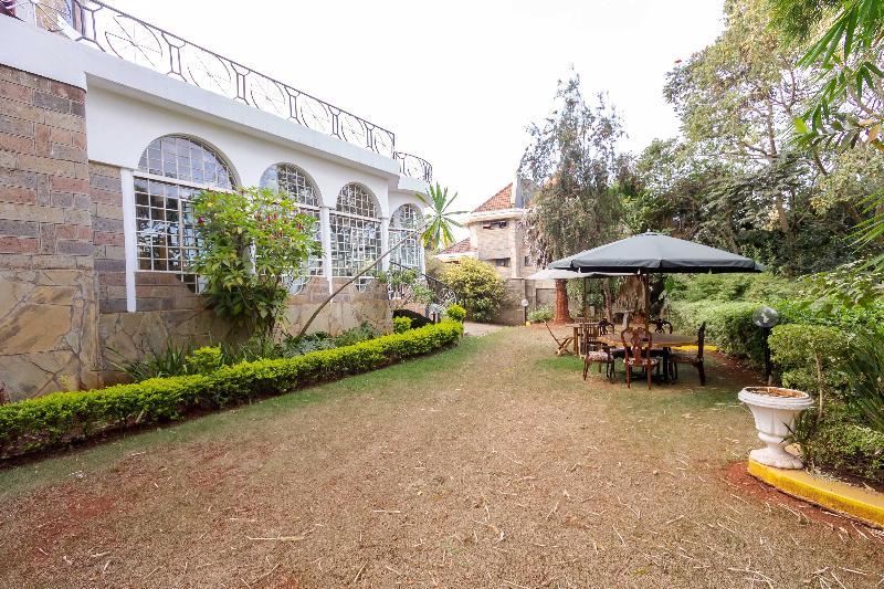 Lavington Hill House Hotell Nairobi Exteriör bild